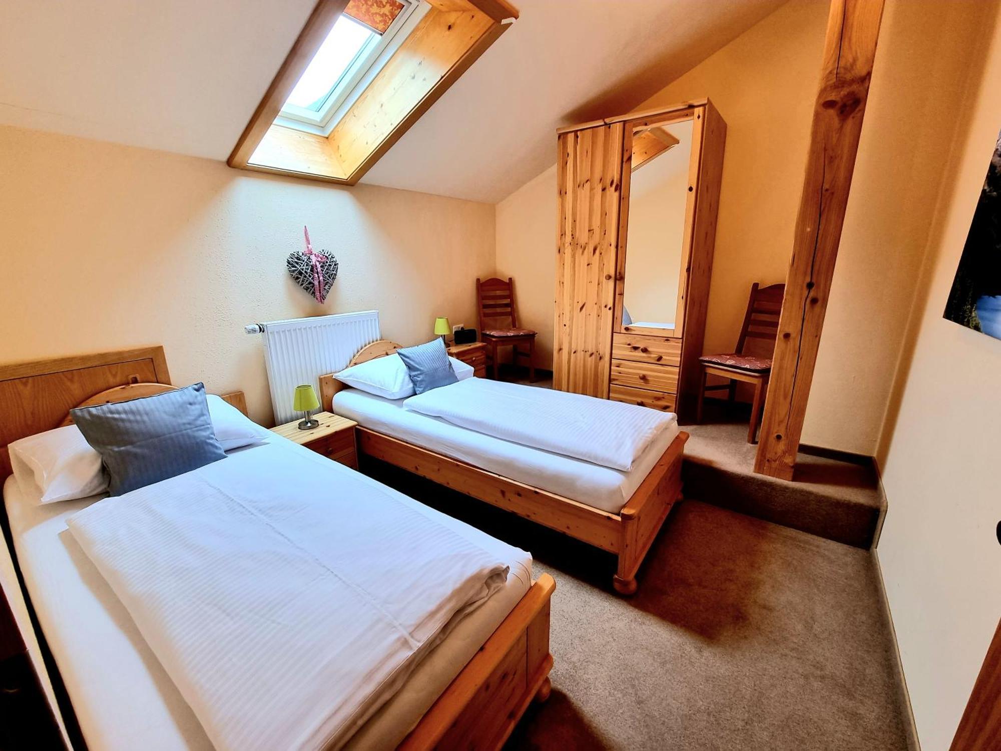 Seehotel Hartung & Ferienappartements Fussen Room photo